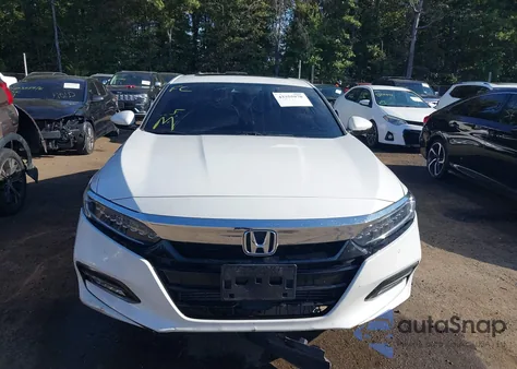 2020 Honda Accord Touring z USA, uszkodzony, nr VIN 1HGCV2F95LA005291